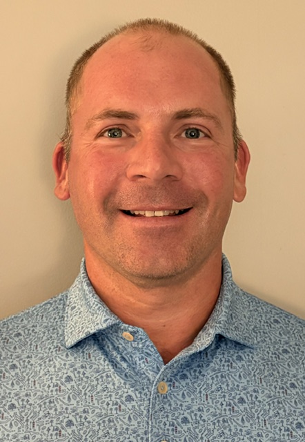 CleanFuelsOhio's tweet photo. New Board member welcome!

Nate Shadoin brings 10+ years in fleet electrification, including with the City of Columbus and several suburbs through the Smart Cities Program. He is on the Board of @CurrentTrucking and is a Commercial Sales Manager at Mercedes Benz of West Chester. https://t.co/wbCfdB2X32