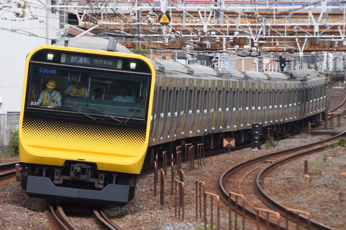 morikkuma2025's tweet photo. 2026/07/03
性能確認試運転
編成:E235系10B(B31)
試9363M 市川～船橋にて
試9364M 船橋～市川にて https://t.co/W4MG6cyqmB