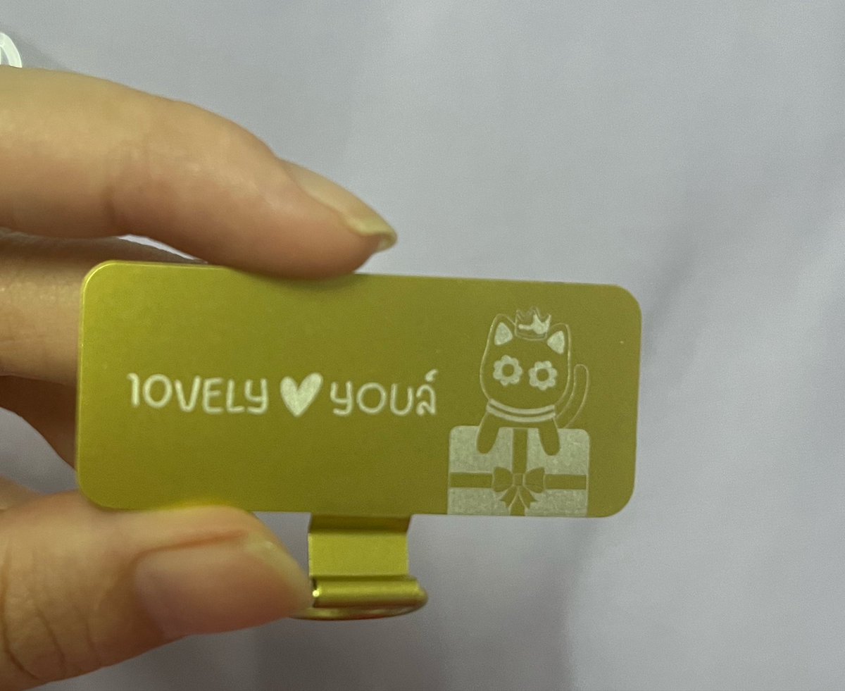 Rakten1001's tweet photo. มาแน่ 4 แสนก่อนเที่ยงคืนนนนน
แจก 
-clip phone (gold) 1 คน
กติกา คนที่สตรีมท่อเริ่มที่ วิว 390K เป็นต้นไป

#TEN_ถ้าไม่คิดอย่าทำให้คิด https://t.co/fqvzvN4Jzi