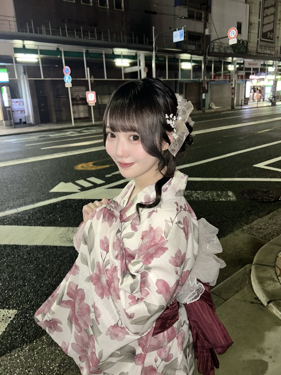 しおり　浴衣　反物 Post by しおり🩵 あっとほぉーむカフェ大阪本店 on X: 浴衣どう？