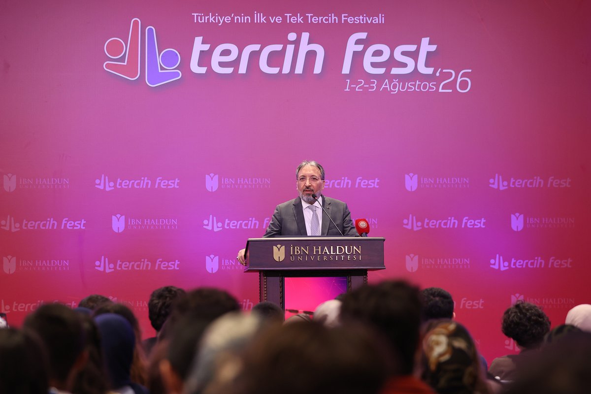 diyanetbasin's tweet photo. Diyanet İşleri Başkanı Prof. Dr. Safi Arpaguş, İstanbul’da İbn Haldun Üniversitesi (İHÜ) tarafından bu yıl dokuzuncusu düzenlenen üniversite tercih festivali TercihFest 26’ya katıldı.

https://t.co/fbaZhZhEkV https://t.co/wUZsN8vybY