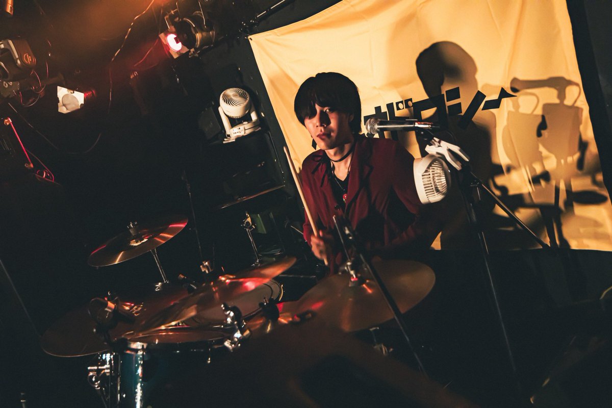 Ro_no_Ballerina's tweet photo. 🪽2026.08.01 心斎橋 AtlantiQs

『人類おだんご化計画』

-Setlist-
1.それでも私は
2.NEMUIII
3.ヒロイン
4.パスケースの思い出
5.レイリー

Thank you🩰
 #路地裏のバレリーナ https://t.co/1SHou77ocb