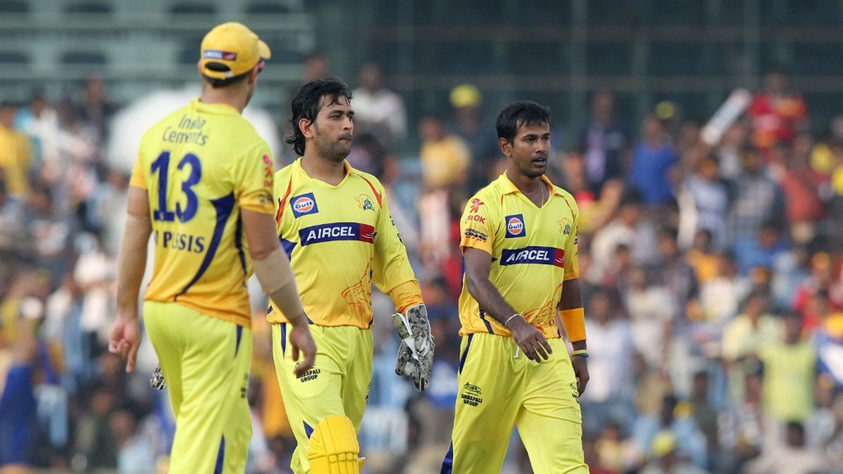 CricCrazyJohns's tweet photo. Nuwan Kulasekara said "I joined Chennai Super Kings immediately after the 2011 World Cup but Dhoni never spoke about that final. That shows the kind of person he is. He is incredibly calm and always focused on the present. For him, the past is over. His only concern was winning the next game. That is something I really admired about him". [RevSportz]