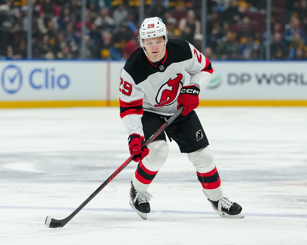 NJD_OnTheRush's tweet photo. π¨ NEW for #DOTR π¨
Lenni HΓ€meenaho has a bright future, but his NHL sample last season shows he might still need some work with the Comets, who looked much improved on paper...
Free post π. Link π: https://t.co/jHy7Q70Xvn https://t.co/dNeLfAjuil