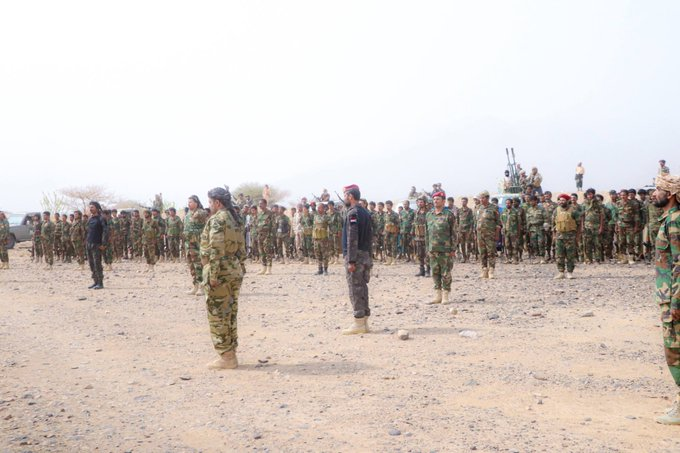 South24E's tweet photo. #SHABWA
Commander of the Shabwa Defense Forces inspects the Al-Markha Al-Ulya front and stresses vigilance and readiness to face any Houthi threats targeting the governorate
#south24 https://t.co/SHdrTnqaph