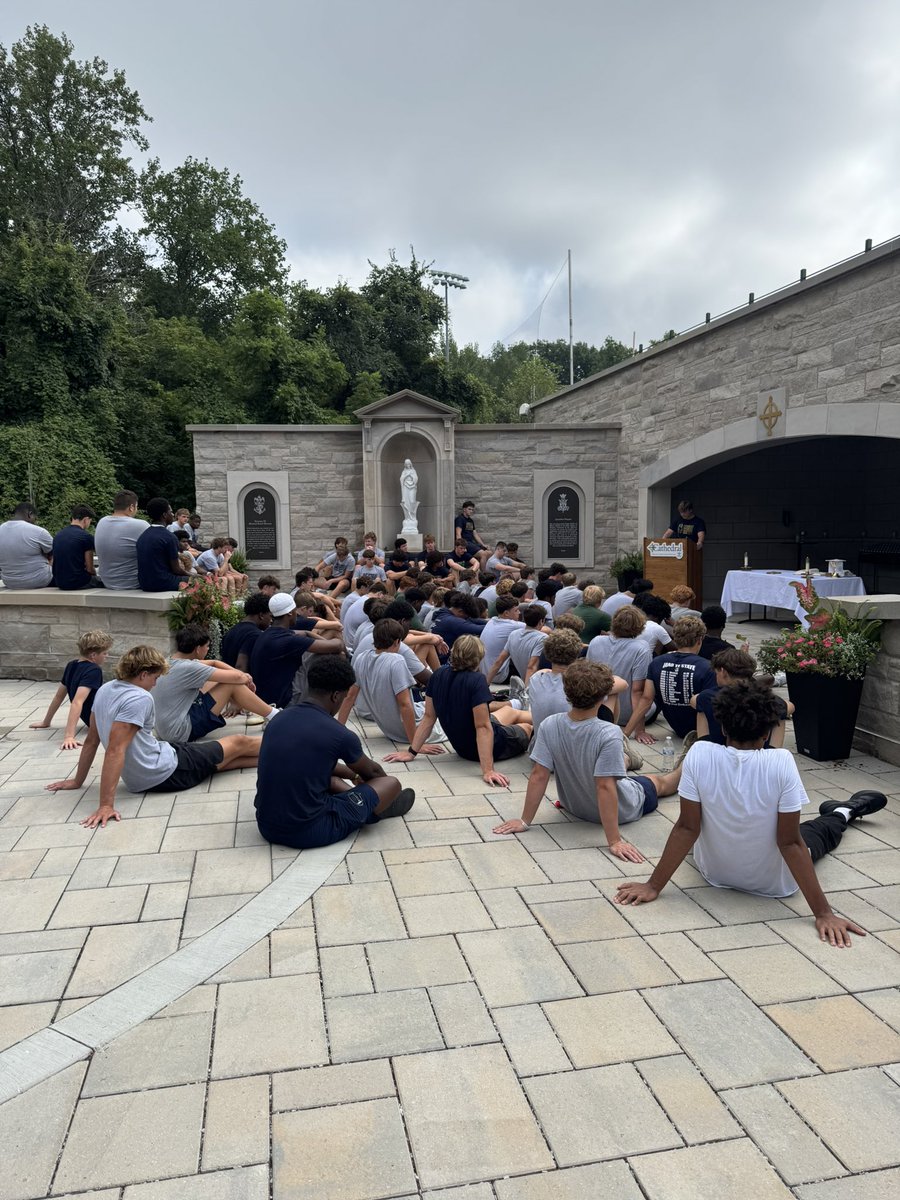 CathedralFBall's tweet photo. “Therefore, if anyone is in Christ, he is a new creation; old things have passed away; behold, all things have become new.” - 2 Corinthians 5:17 ☘️🏈

2026 Season starts now… https://t.co/GGaAAQDurg