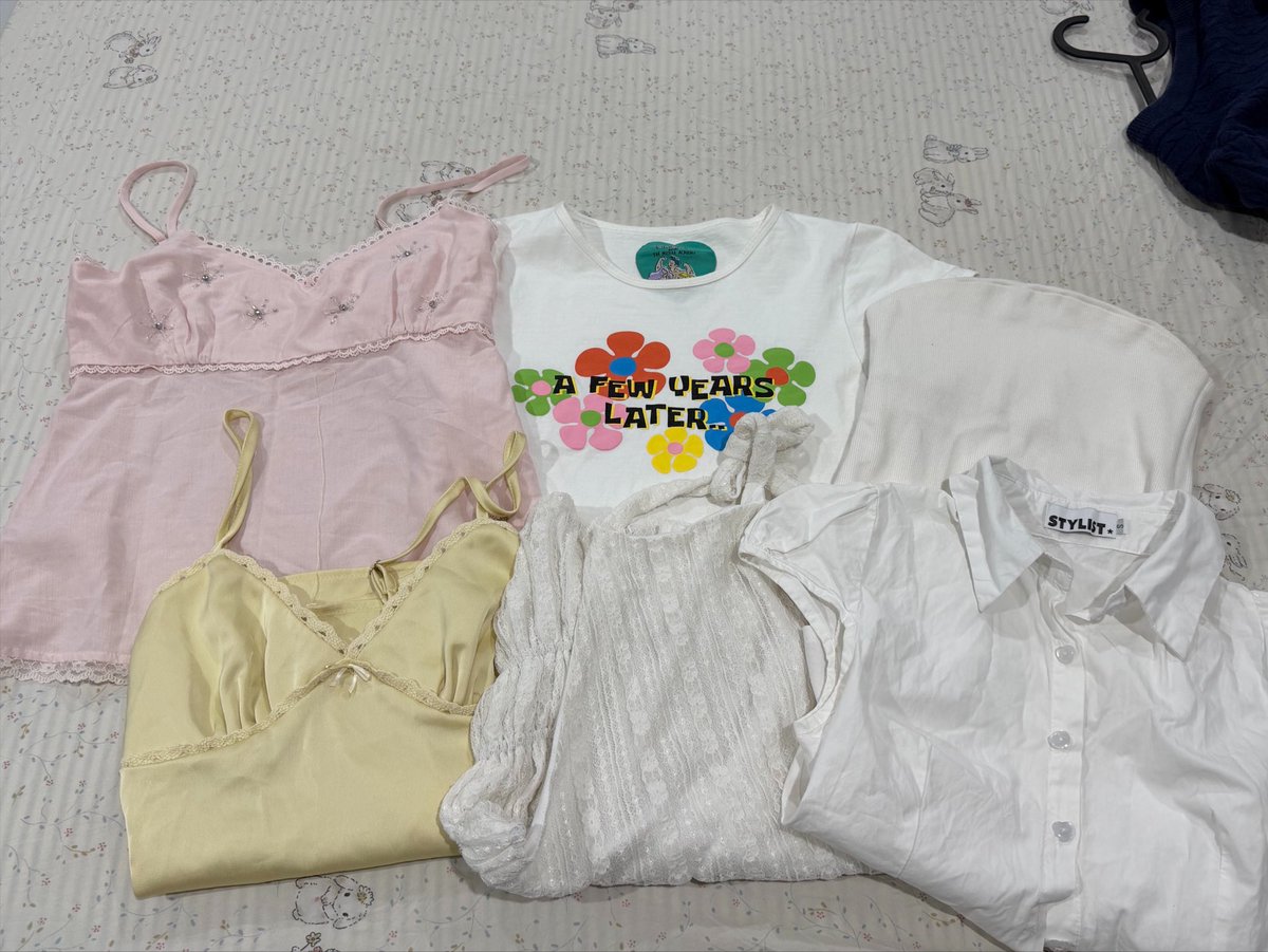 hibibisun's tweet photo. 🏷️ ส่งต่อเสื้อผ้าแบรนไอจี (มีมากกว่าในรูป) 
💌usedlikenew
ลง 4/8/69 19.00❕🗓️
stylist melt gesch cardigan duex daddy glitmon H&amp;M &amp; more 💐 

ค่าส่งเหมา 40
รี+เฟบ+ปัก ลด5฿ !♥️

#ส่งต่อstylist #ส่งต่อduex #ส่งต่อcintageshop #ส่งต่อเสื้อผ้ามือ2 #ส่งต่อmeltinmoments #ส่งต่อเสื้อผ้า https://t.co/NyQ5jyBL3k
