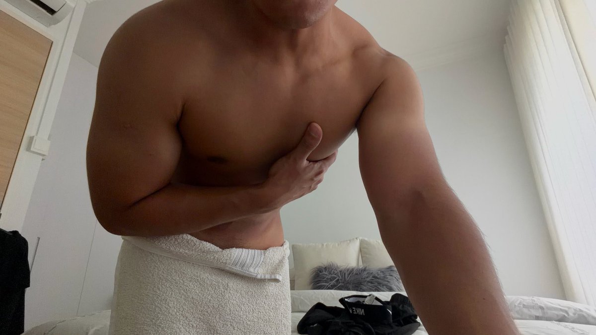 xanderreeoile's tweet photo. physique update as of 2026 https://t.co/kWPmdaFiIC