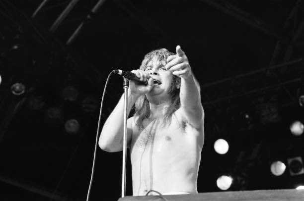 OzzyOsbourne's tweet photo. August 1, 1981 https://t.co/I27JT8ZOYl
