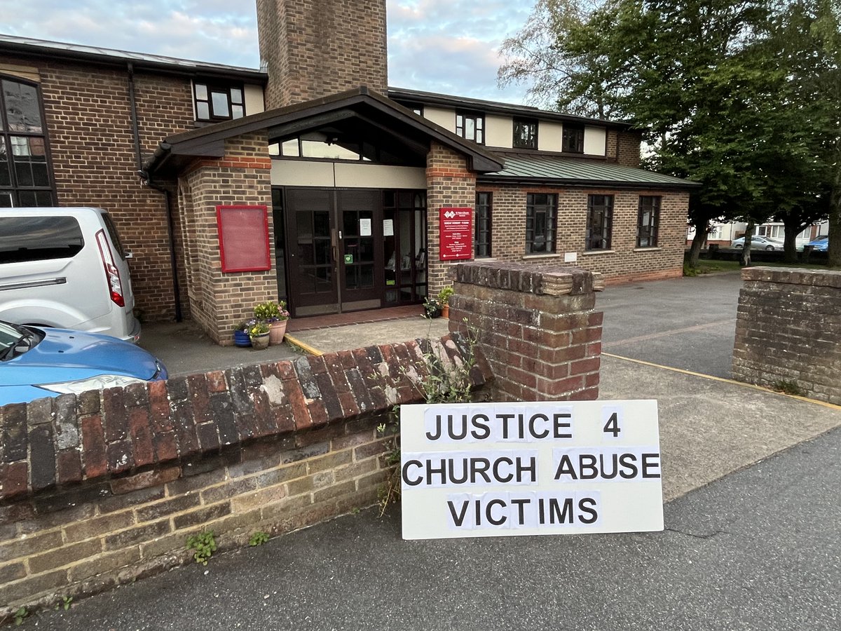 ChurchVictims's tweet photo. The Caustic Christians of Trinity Church Brentwood https://t.co/SFszgjl9bf #brentwood #essex #church #churchabuse #spiritualabuse #spiritualcontrol #cult #threat #elim #elimpentecostal #haverfordwest #prembrokeshire #abuse https://t.co/yhvMjXyE2Y