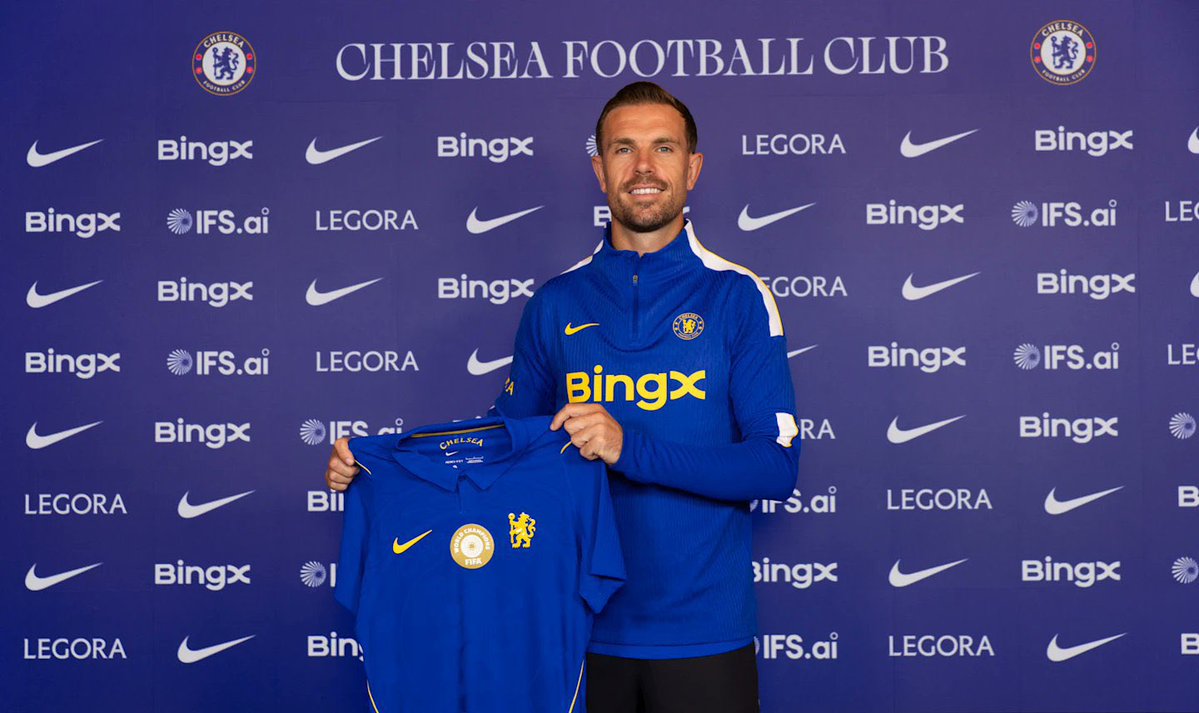ActuFoot_'s tweet photo. 🚨 DIXIÈME RECRUE DE L’ÉTÉ POUR CHELSEA !!! 💙

✅ Morgan Rogers 🏴󠁧󠁢󠁥󠁮󠁧󠁿 : 138 M€ 
✅ Maxence Lacroix 🇫🇷 : 60 M€
✅ Marco Palestra 🇮🇹 : 57 M€
✅ Geovany Quenda 🇵🇹 : 50 M€
✅ Valentin Barco 🇦🇷 : 40 M€
✅ Emmanuel Emegha 🇳🇱 : 25 M€
✅ Alves Denner 🇧🇷 : 10 M€
✅ Danny Welbeck 🏴󠁧󠁢󠁥󠁮󠁧󠁿 : 5,85 M€
✅ Dastan Satpaev 🇰🇿 : 2,4 M€
✅ Jordan Henderson 🏴󠁧󠁢󠁥󠁮󠁧󠁿 : libre