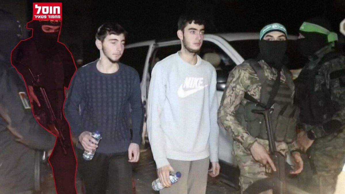 patriot_apranik's tweet photo. اسرائیل تک‌ به تک تروریست‌های حماس از هفت اکتبر رو شناسایی کرد و به سزای جنایتی که کردند، رسوند. این تروریست‌ها فکر میکردند که پشت این ماسک‌ها ناشناس هستند و در امان خواهند ماند.

طبق قوانین جمهوری اسلامی، تمامی اعدام‌های سیاسی که قصاص نبوده توسط عوامل رژیم تروریستی جمهوری اسلامی اجرا شده و یک مامور چارپایه رو از زیر پای جوون بیگناه ایرانی برداشته.
من مطمئنم روزی میرسه که هیچ جایی براشون امن نخواهد بود و پشت هیچ ماسکی پنهان نمیتونن بشن. ما به خشم انتقام زنده‌ایم.
