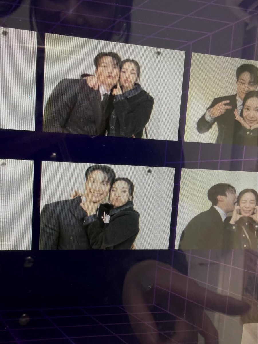bbobbioo's tweet photo. 세계야... 
아무리 그래도 남자 가오가 있지
너무 신난거 아니니 https://t.co/VXcoyjBxQM