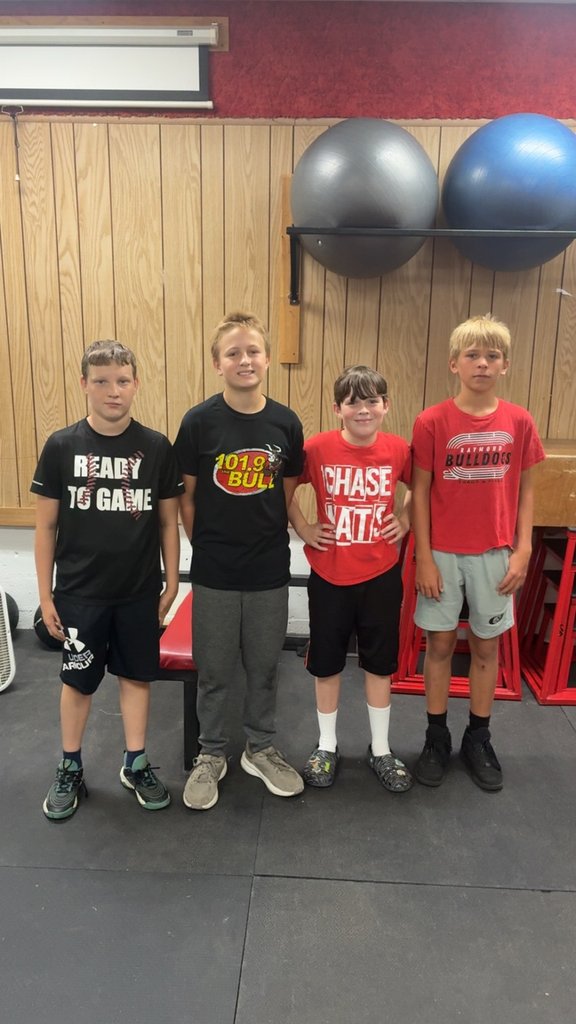 activites_chase's tweet photo. Summer weights max week day 1 - Bench Press

Top 3 JH Boys
- Kamden Weaver
- Cooper Doyle
- Jamey Wood (tied)
- Kaden Hunter (tied)

Top 3 Girls 
- Harmony Bowen
- Emmabelle Bowen
- Addison Kleinsorge

Top 3 HS Boys
- Malik Carson
- Santiago Torres
- Sebastian Torres https://t.co/SmJGoOksy0