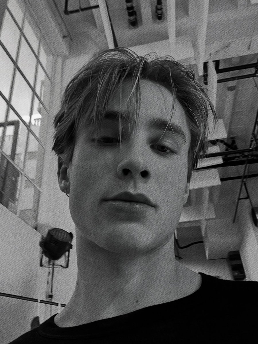 czndwin's tweet photo. ㅤ
ㅤㅤㅤㅤ𝗔𝗟𝗜𝗦𝗧𝗔𝗜𝗥 𝗕𝗟𝗔𝗖𝗞𝗪𝗢𝗢𝗗.
ㅤㅤㅤㅤ'i'm your favorite baby boy'
ㅤㅤㅤㅤonly bottom — 𝗣𝗧. - 𝗕𝗥.
ㅤㅤㅤㅤ𝗡𝗦𝗙𝗪 𝗥𝗣 + eighteen years.
ㅤㅤㅤㅤalways open for plots! 
ㅤ https://t.co/IV5K2NumPF