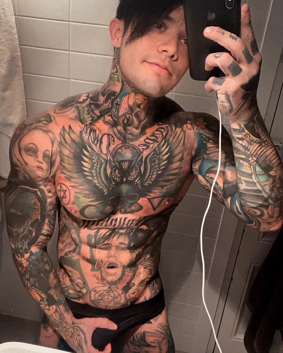 sebcardenas7801's tweet photo. Aquí solo HD del propio OF 🔥😈
#gaymedellin #yefcossio #vergon https://t.co/5bSCwMKuiD