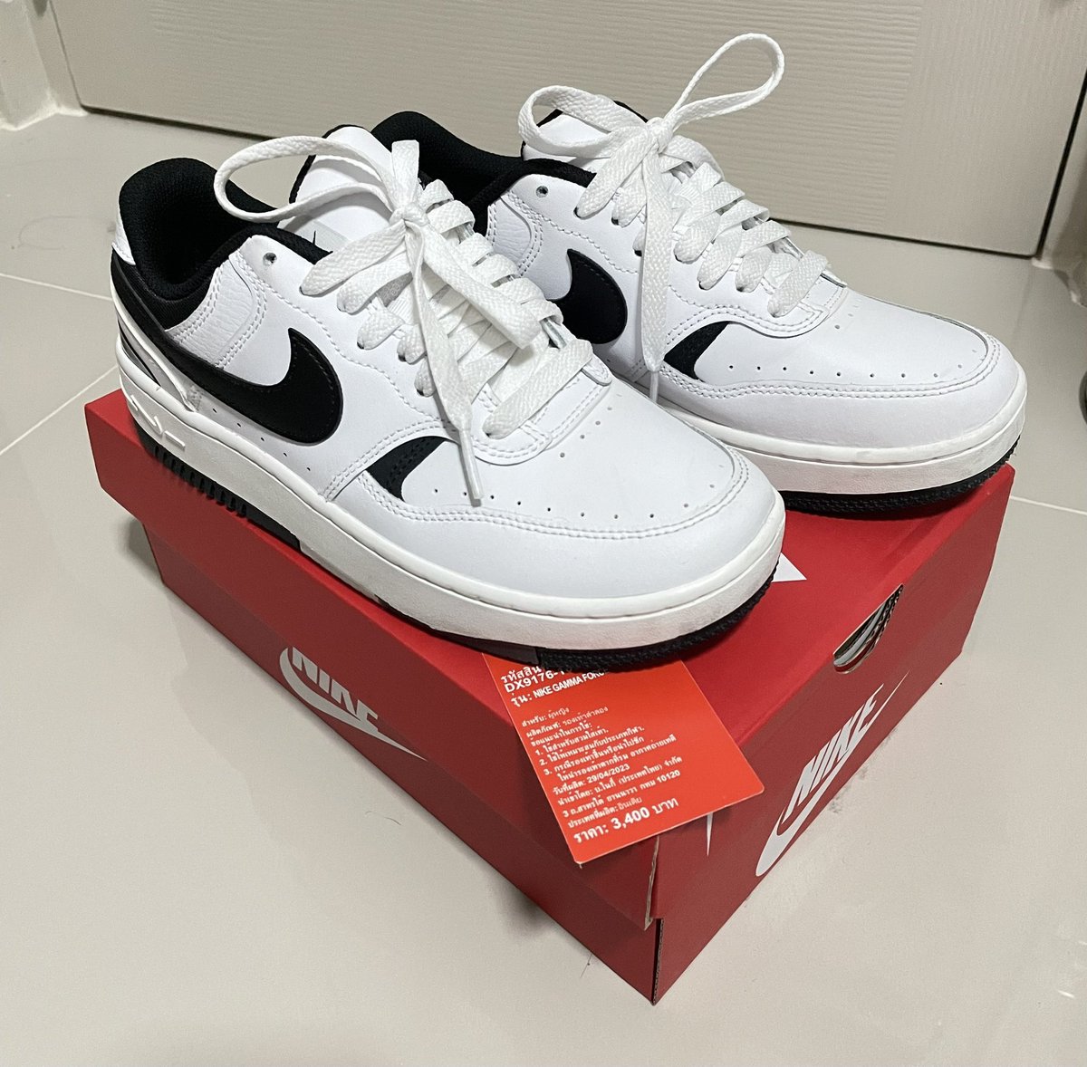 JyarJasinJ's tweet photo. #ส่งต่อรองเท้า #nike รุ่น #GAMMAFORCE sizeUK5 / 24.5cm
ใส่ 4-5ครั้ง สภาพดีมอมแมมแถวพื้นนิดหน่อย ทรงเรียบๆน่ารักแต่งตัวง่าย
เค้าว่าเป็นลูกผสมPandaกับAir force😄
🔥ขาย 2,100 รวมส่ง
❌จาก3,400❌
สนใจdmค่า
#รองเท้าnike #nikethailand #รองเท้าวิ่ง #รองเท้ามือ2 #รองเท้าผ้าใบ #รับหิ้ว https://t.co/V3QBocfi8k