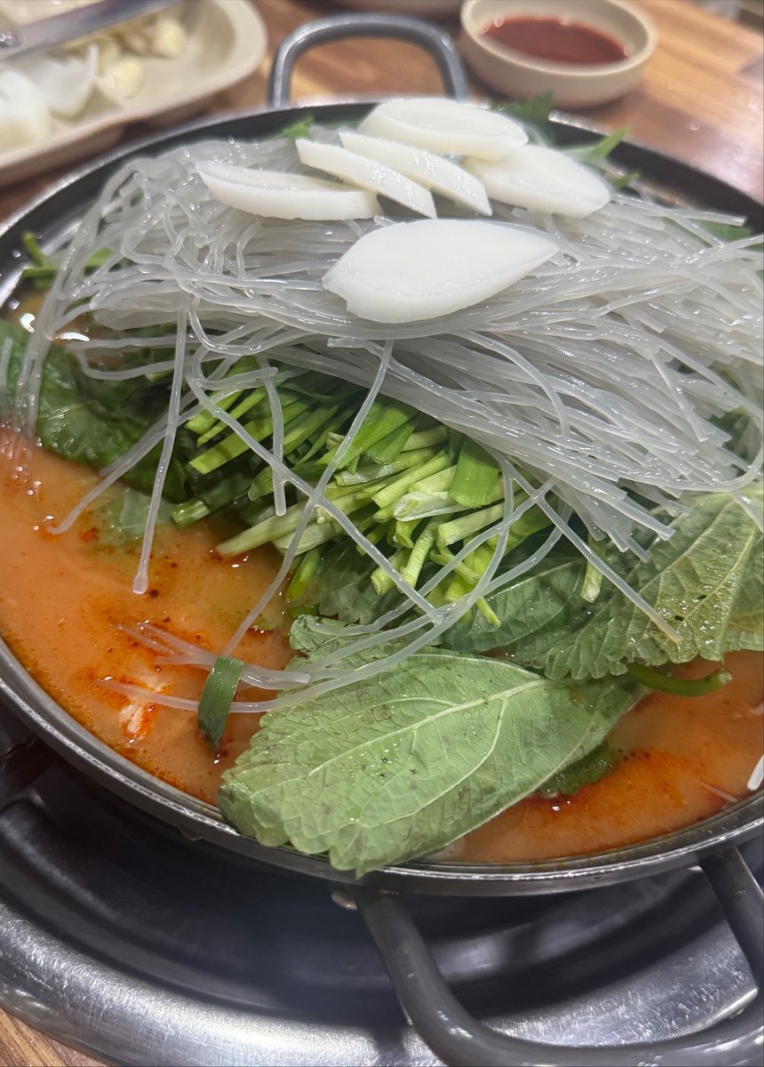 fooding_table's tweet photo. 곱창전골 https://t.co/EoJ7HhdTuo