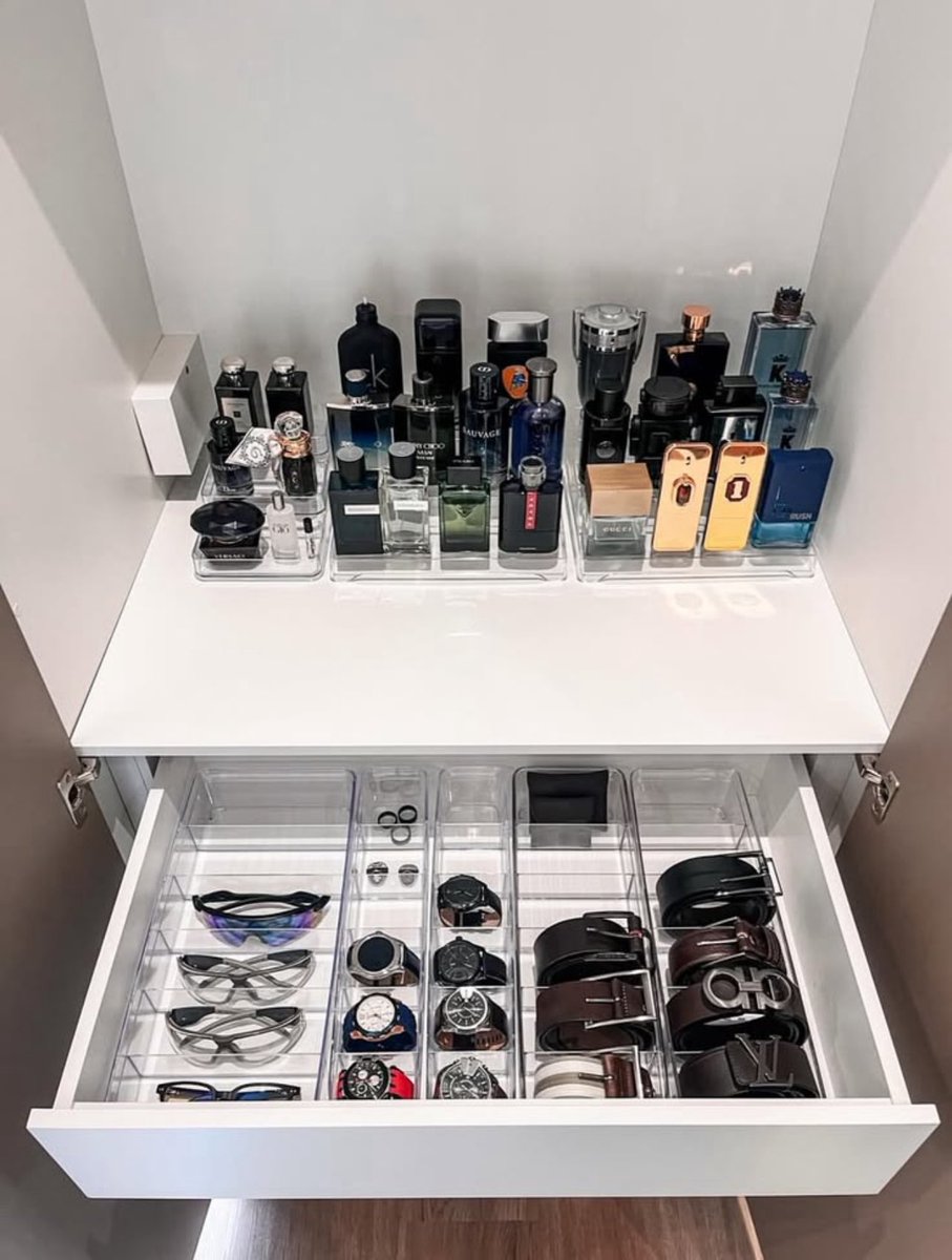 roxie_ug's tweet photo. This is a must have for every man https://t.co/KGIzn72fWa