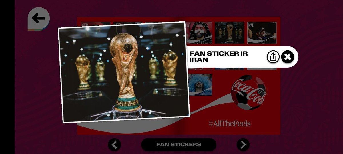 ferxtiniii's tweet photo. en el fan sticker de Iran pusieron una foto de la copa del mundo en lugar de un aficionado pero despues los racistas xenofobos somos los argentinos 😭 https://t.co/LwnC2Brpdu