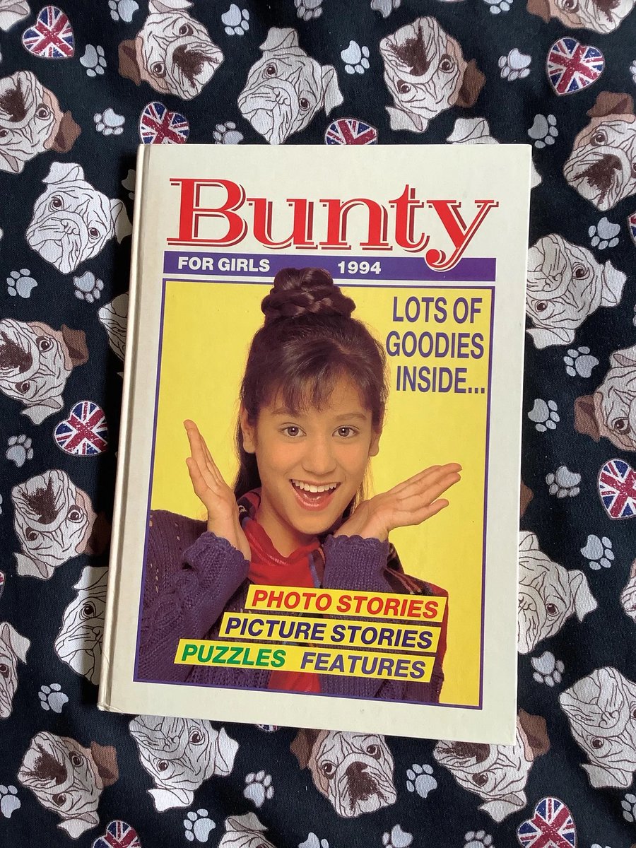 WatsonsVintage's tweet photo. NEW LISTING - A Fun #giftforher RARE Vintage Bunty For Girls 1994 Annual in Hardback - Collectable Book - Fun Retro Birth Year Gift -Childhood Nostalgia - Photo Stories etc https://t.co/u9h31AYBeY via @Etsy #VintageBooks #Bunty #1994Annual #90sNostalgia #TheFourMarys #PhotoStories