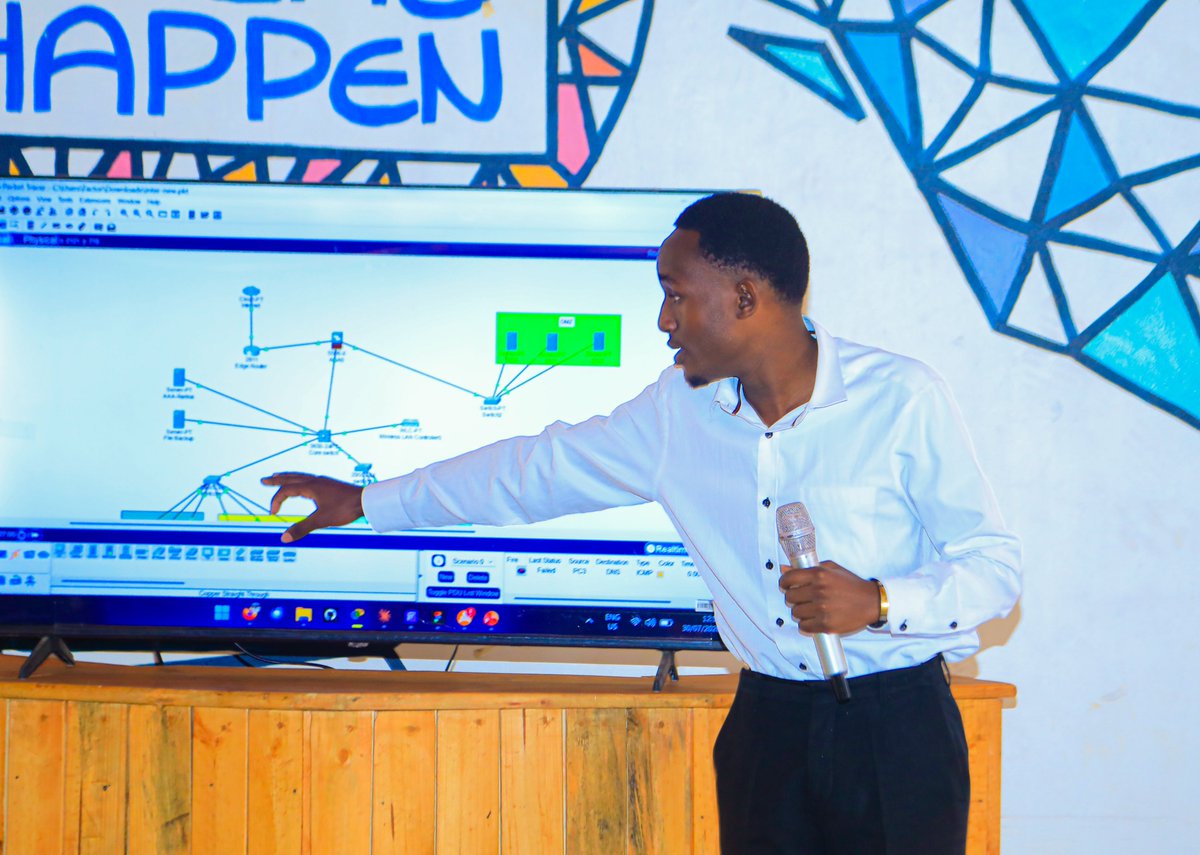 KreativeCampus's tweet photo. Presentation day wasn't just about showcasing projects, it was about demonstrating execution and problem solving.
#TechAdvance participants presented bold solutions, defended their assumptions, and embraced expert feedback that will shape the next iteration of their projects. https://t.co/cbfYQ4nwjf