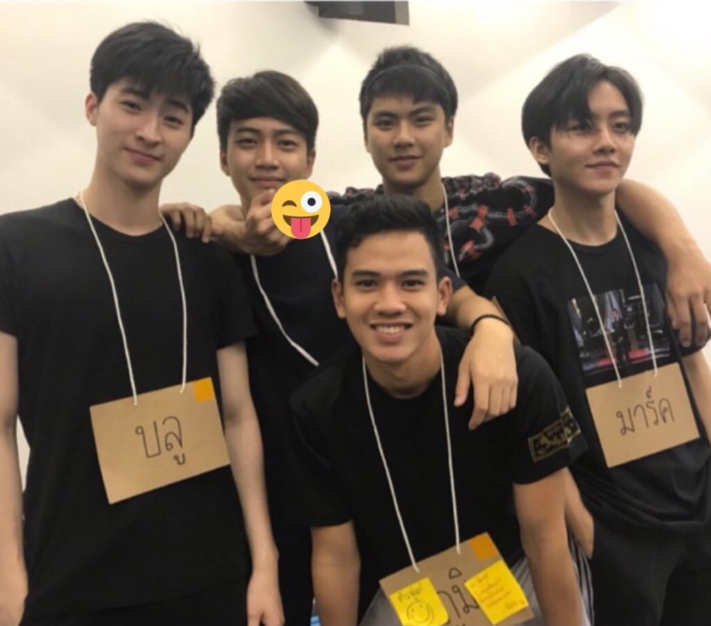middaysun2's tweet photo. the real pawat nemplokin siwat dari ospek😭 https://t.co/XS8YKNO1VA