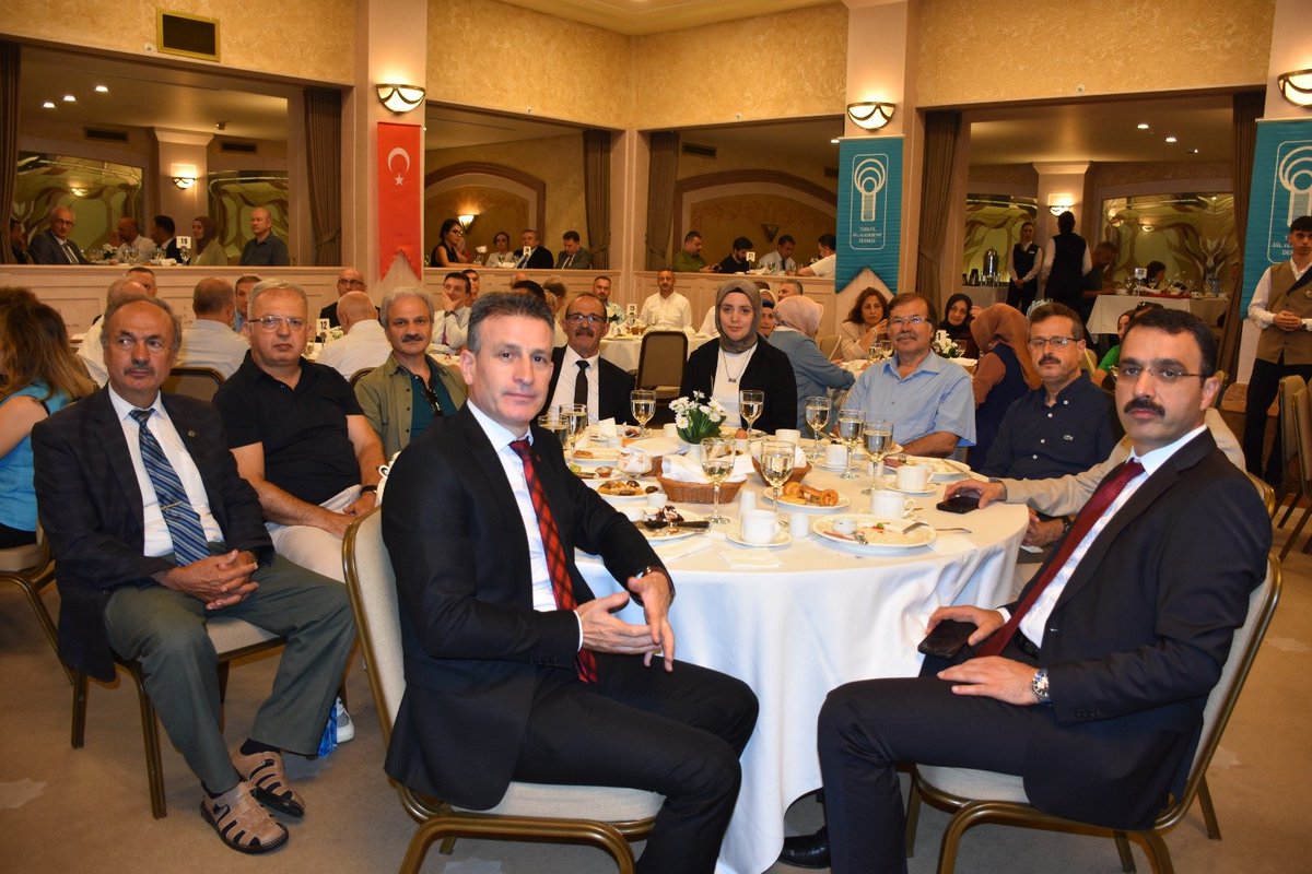 kt1461's tweet photo. Davete icabet kapsamında, Türkiye Dil ve Edebiyat Derneği,nin düzenlediği tanıtım programına katılım sağladık. Programın Hayırlı olması temennileriyle teşekkürlerimizi sunarız. https://t.co/YhNuk7cZvK
