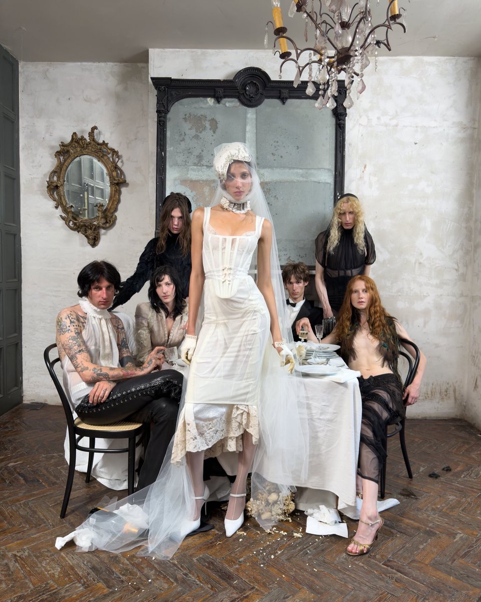 _ArchiveFashion's tweet photo. Dilara Findikoglu bridal capsule https://t.co/gqn4vKQgms