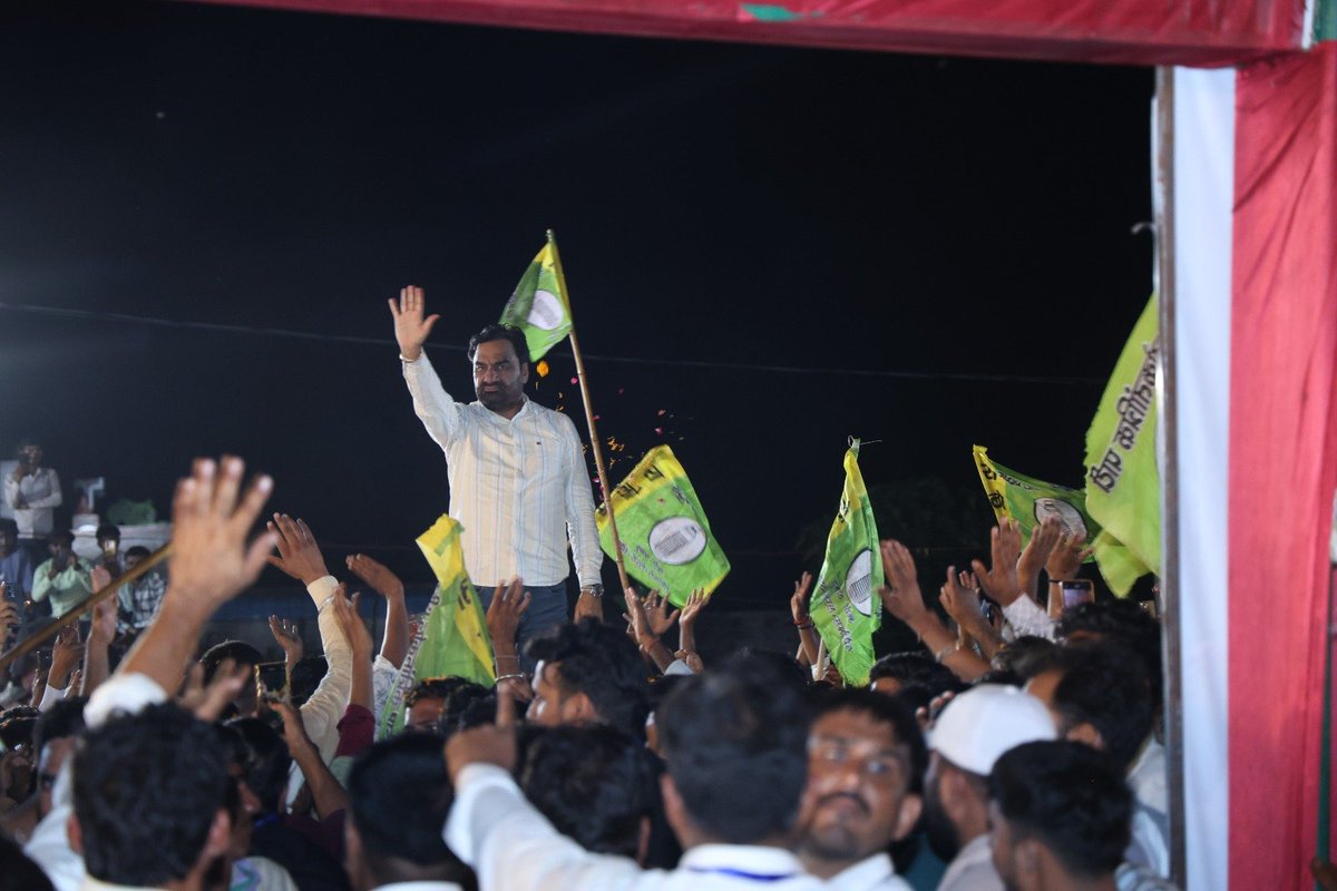 hanumanbeniwal's tweet photo. RLP कार्यालय उद्घाटन व तेजा गायन कार्यक्रम @ ताल छापर,जिला चुरू 
#RLP #Churu 
@RLPINDIAorg https://t.co/A9qOYLrTRh