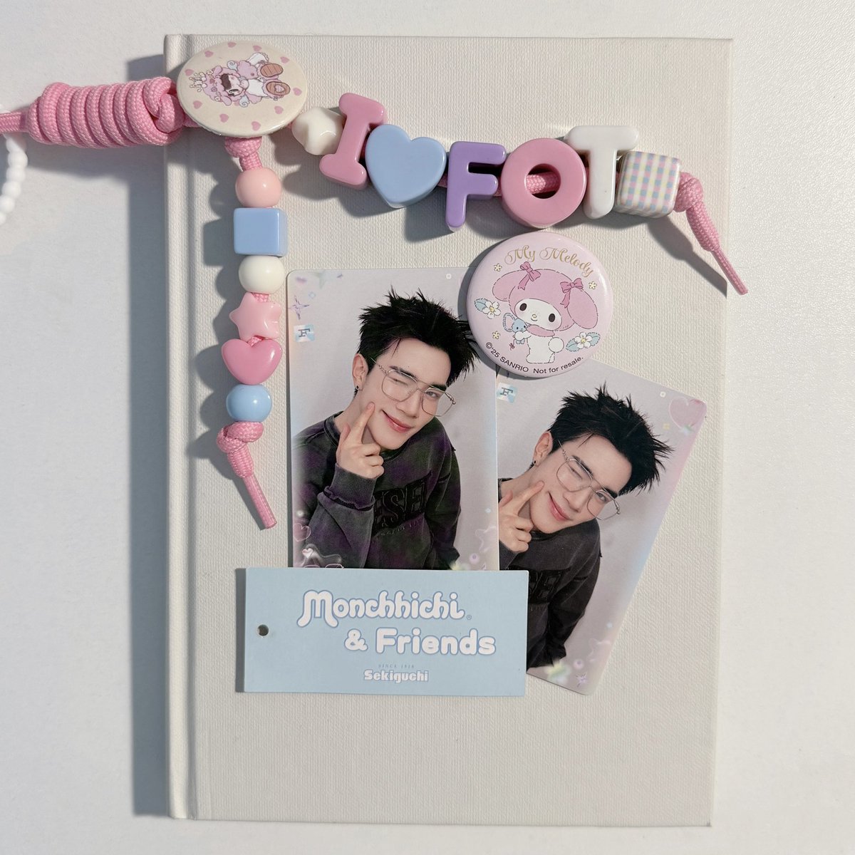 mmffeiei's tweet photo. 🛼💭 pls rt 🎀🍧

     แjก การ์ดน้องโฟ้ด 1 ใบ eieiei

💌⭐️ แว่นมานี่เรย >< 

กติกา rt+♥️ 

     📮 shipping 15฿ 

( ฟลว เราออกค่าส่งให้ค่า 👉🏻👈🏻)

สุ่มวันที่ 05/08 10:00 pm.

#Fourthnattawat #โฟร์ทณัฐวรรธน์ #ตลาดนัดเจมิไนน์โฟร์ท
#งานมหกรรมนิยายนานาชาติ2026xGMMTV https://t.co/6LQT6GSu0o
