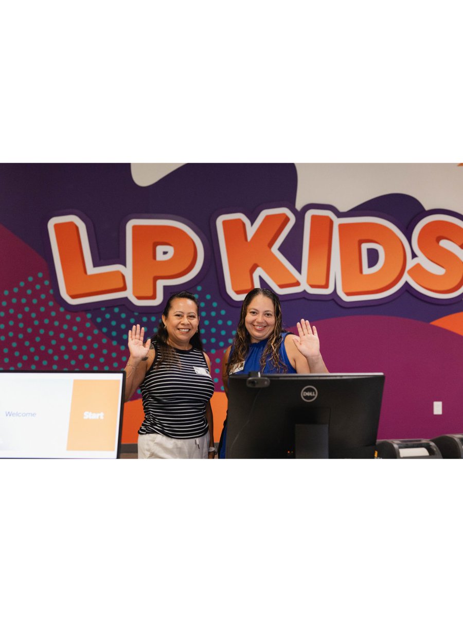 lpconnect's tweet photo. Photos of the weekend we refuse to crop for socials🍿📸 https://t.co/eqSdEGjaGO