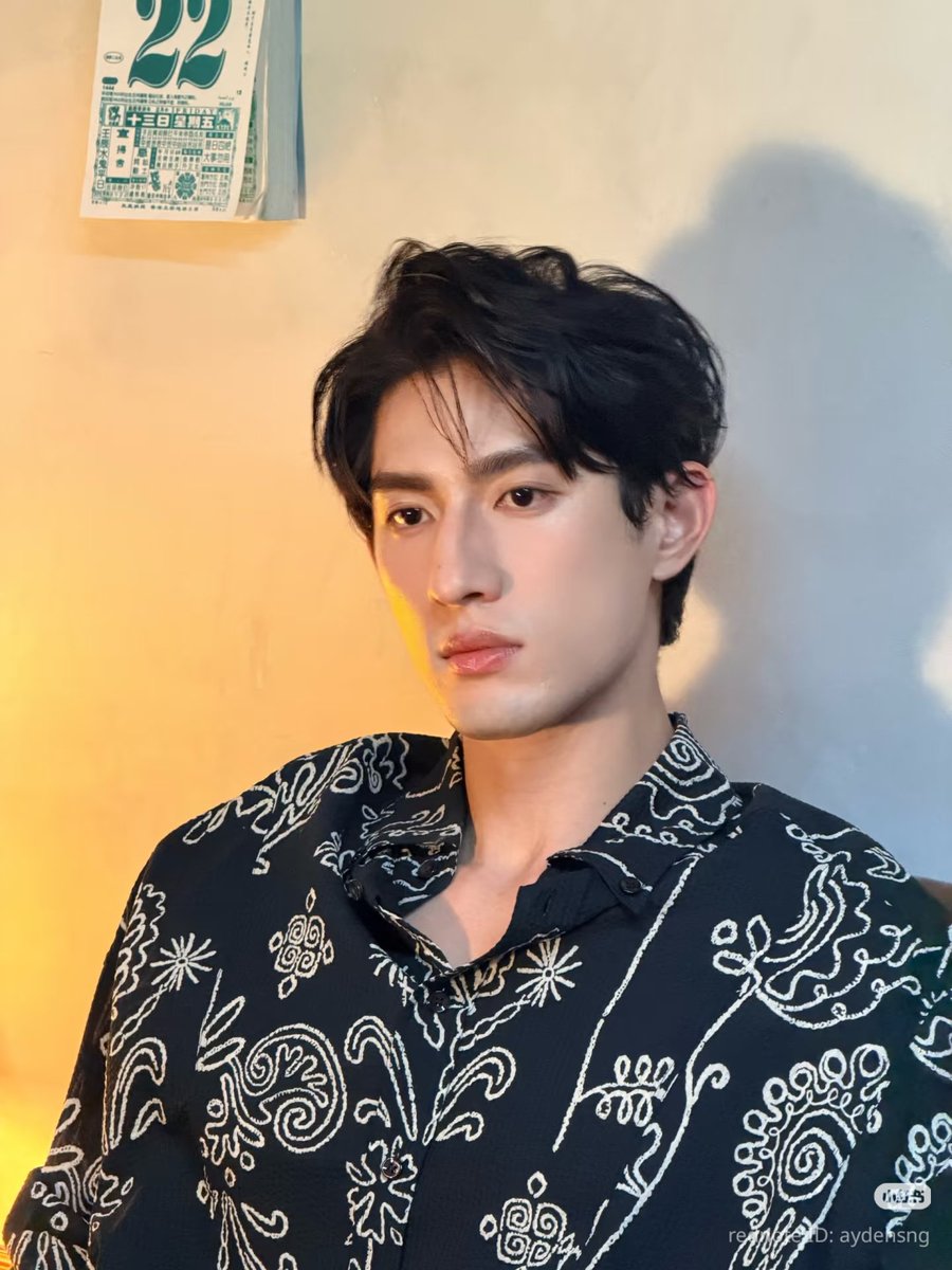 dailhee_4me's tweet photo. The pandesal is already cooked, but it needs the approval of the bakery owner before it can be made public. 😏 

Filipino Little pillows, I said what I said, 😂 

#aylio #政瞳 #aydensng #lyusitong https://t.co/DWkDE8QL2b