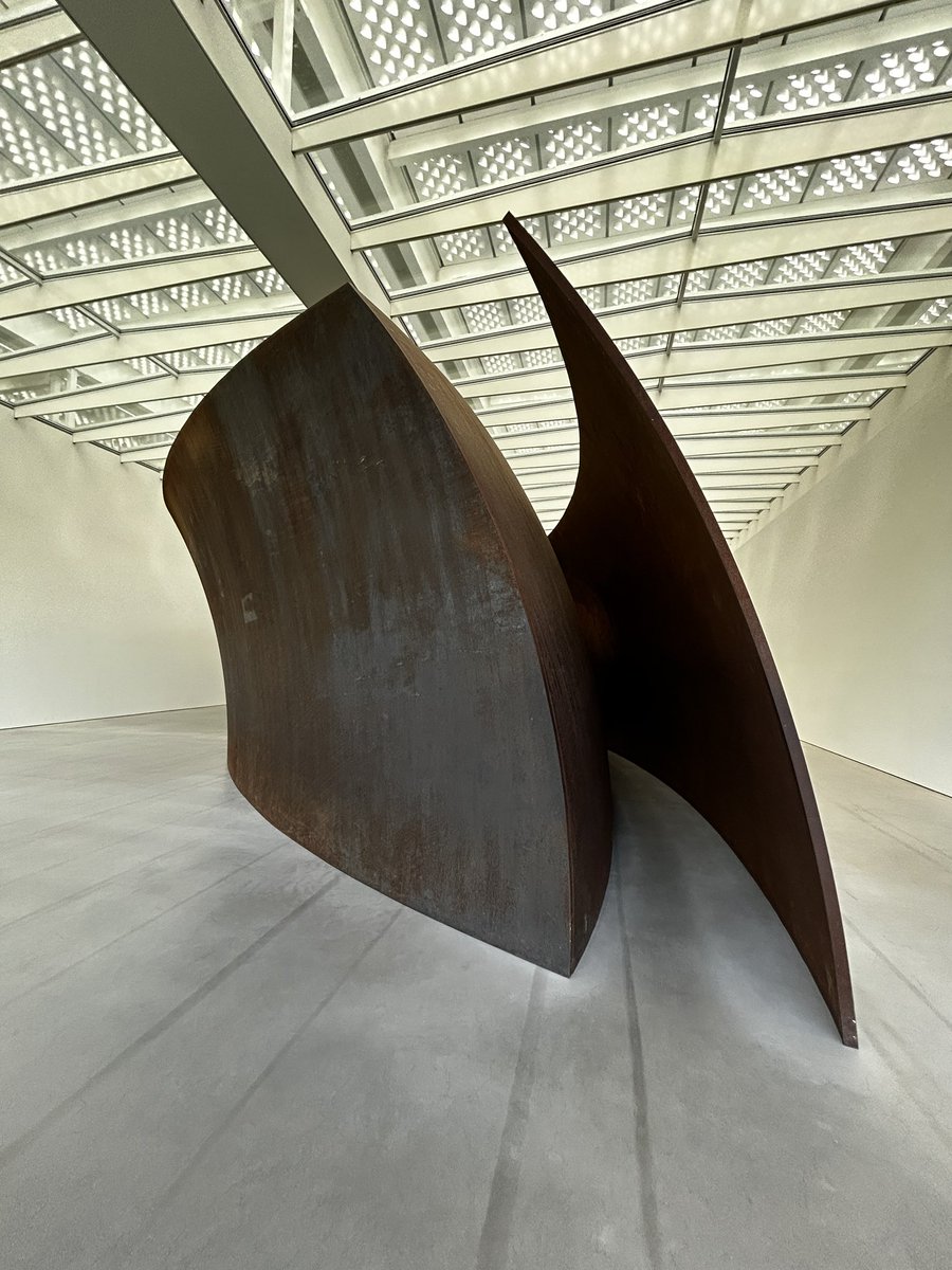 ume113's tweet photo. Voorlinden Museum (Den Haag) / Kraaijvanger architects 、全く知らなかったが、2017年なのでまあ仕方がないか。にしても、メチャクチャ良い！作品も素晴らしい！今回の企画展はWilliam Forsythe。動いのある展示はやはり面白い。コレクション展もレベルが高い！たまたま知ったがほんと良かった！ https://t.co/pJPy01O3PT