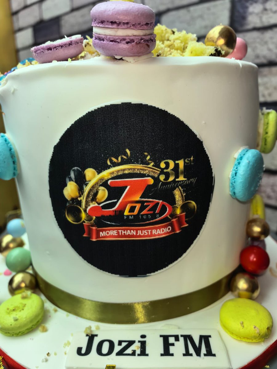 jozifm's tweet photo. Thank you to every listener who made 31 years Possible. Here’s to more years,more stories, more you 😁 #JoziFM31 #Celebrationscontinue #happybirthday #IzinjaZeGame #MoreThanJustRadio https://t.co/n2mgF5Od1i