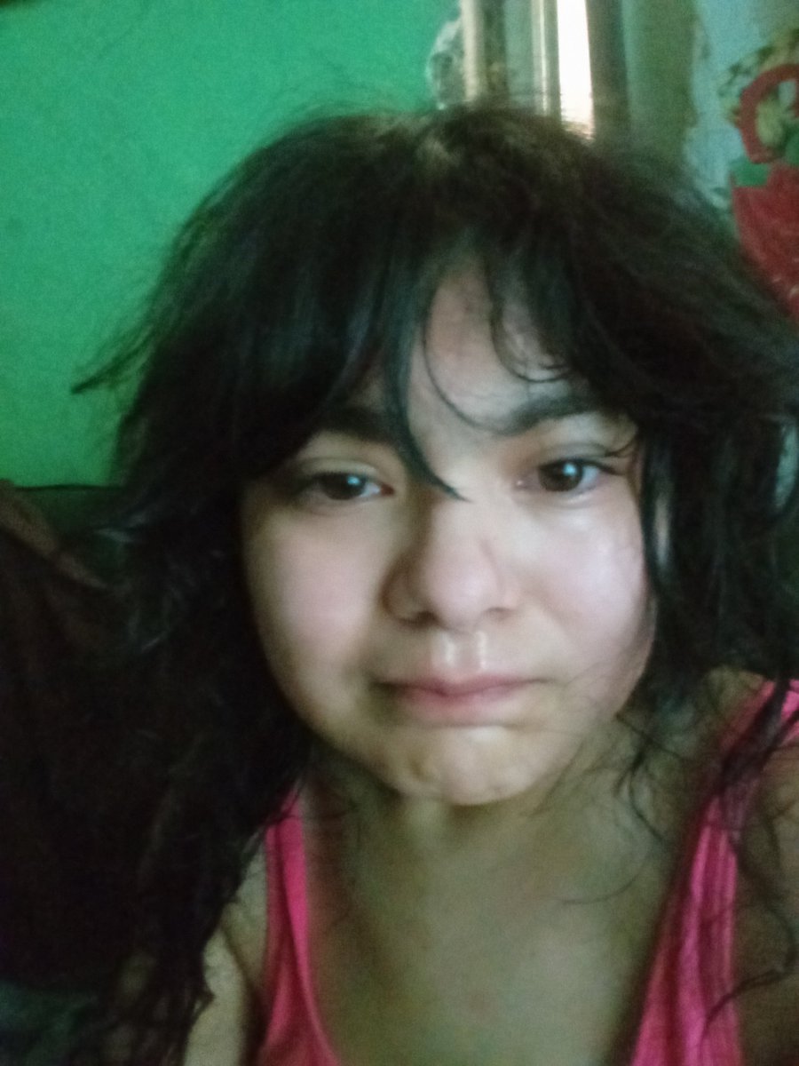 Pr1ncessPiranha's tweet photo. Hi so I just got beaten up and poured coffee over can someone help me I got kicked out and I don't know what to do please anything just a dollar will help me Please share https://t.co/hIR9hi233x