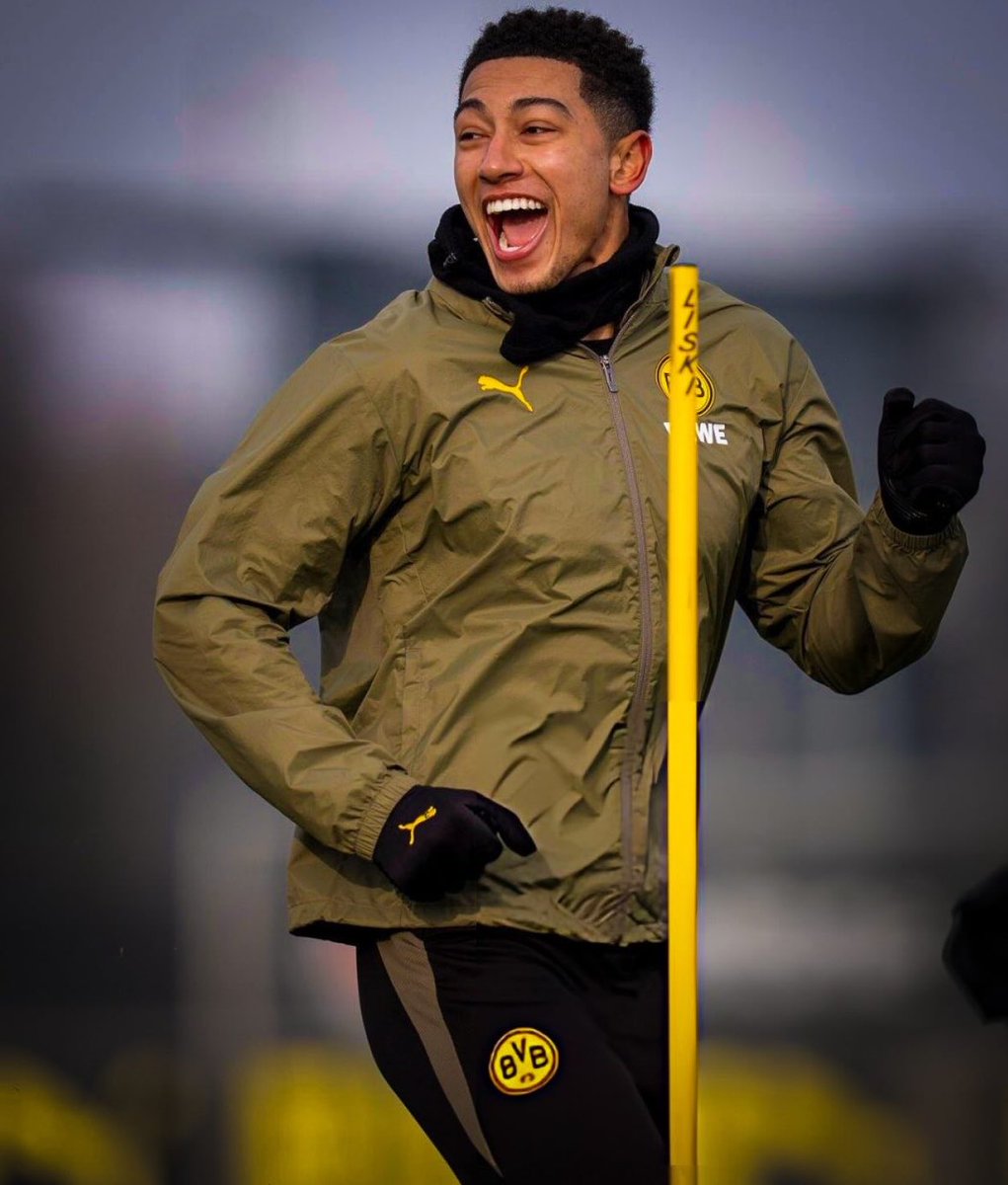 jobethereal's tweet photo. the cutest smile ever 🥹 https://t.co/EnYhzcHFwE