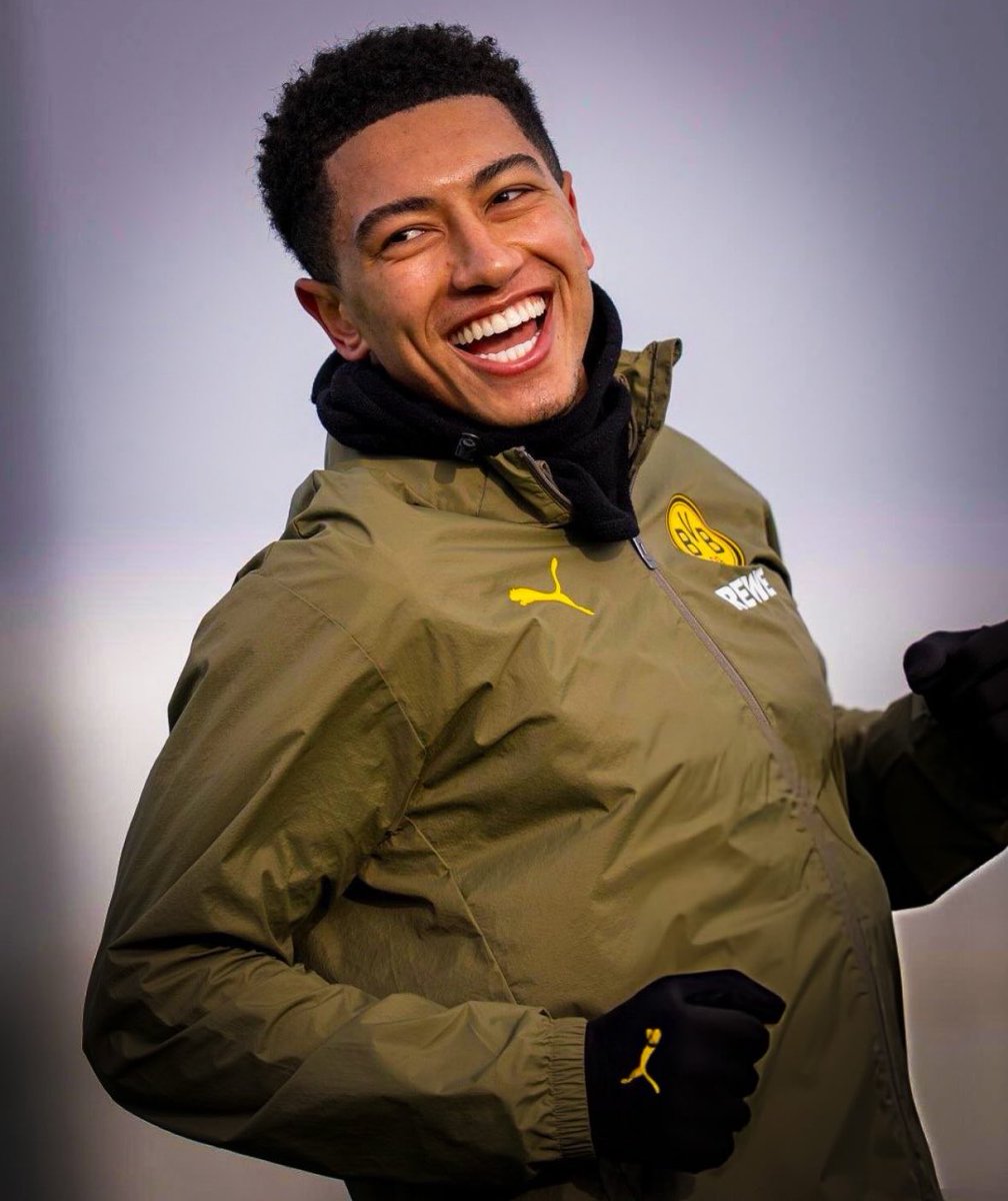 jobethereal's tweet photo. the cutest smile ever 🥹 https://t.co/EnYhzcHFwE