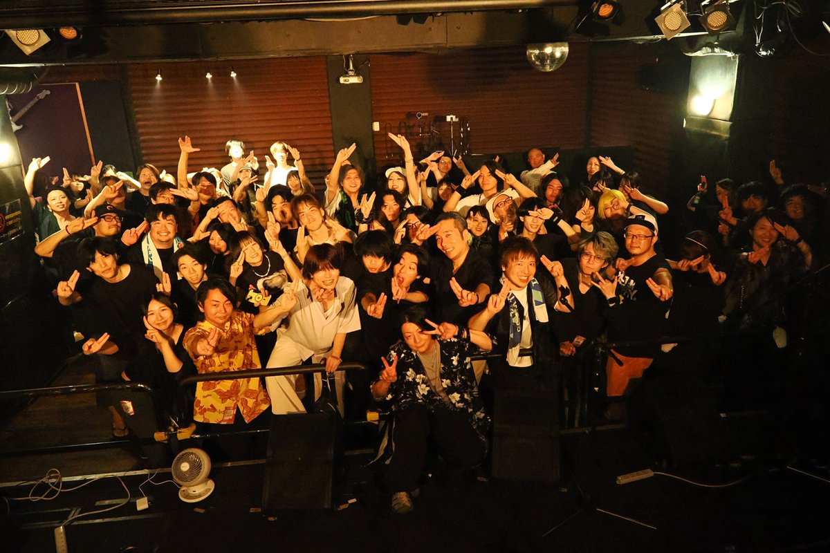 yamatoyuki77826's tweet photo. 遅れましたが💦8/2 clubSPOTにて【ぱるぷんて さんかいめ】無事終了致しました🙇‍♂️
STAFFさん＆お客さん＆演者さん‼️本当にありがとうございました‼️
それぞれのバンド観てて本当にタイプが違うので、最後まで楽しめたんじゃないでしょうか✨️
演奏中の写真等はまだ無いので💦アレですが… https://t.co/sBOVcDZw23