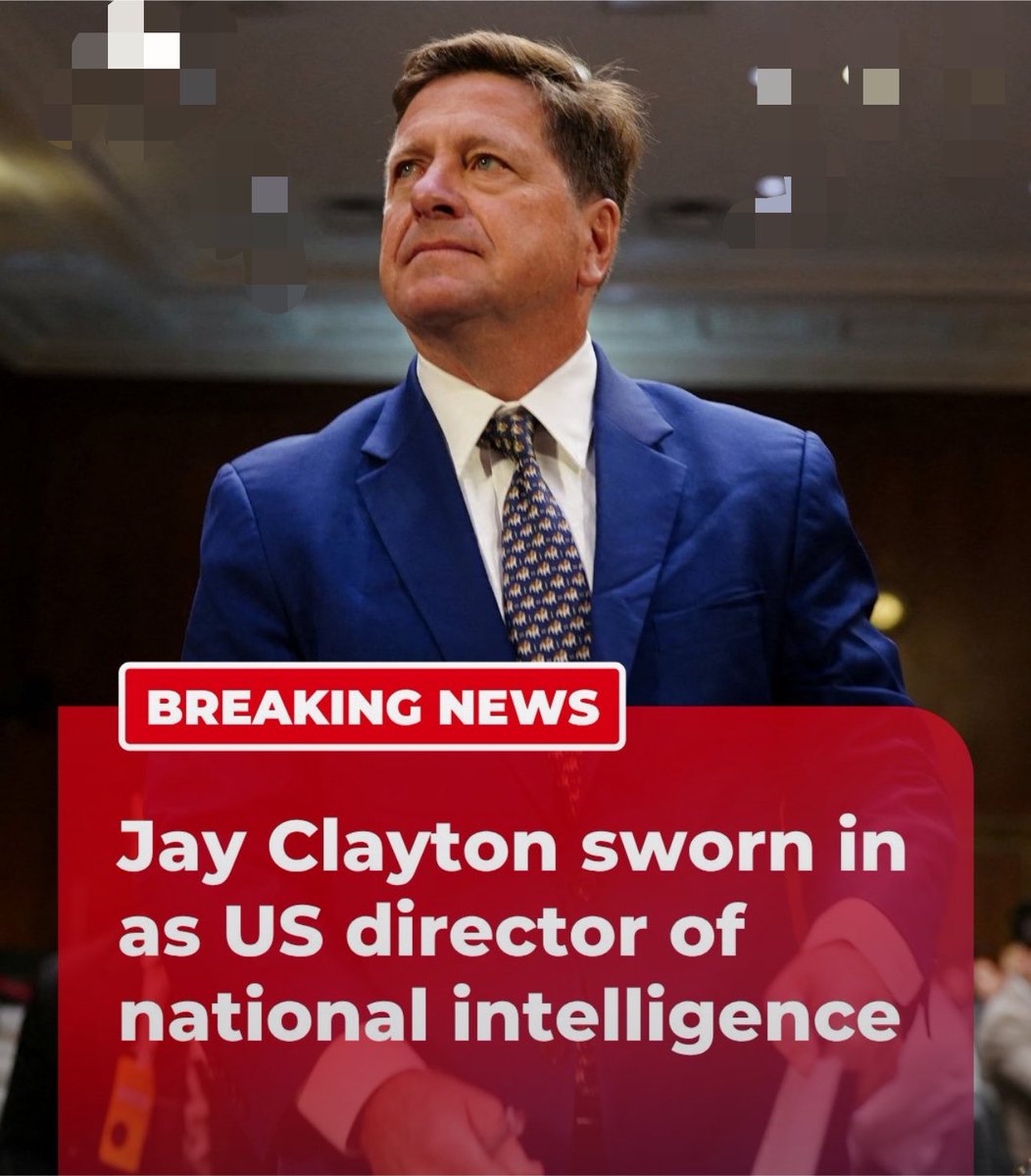Updatesofwworld's tweet photo. 🇺🇸BREAKING: 

Former Attorney Jay Clayton has been sworn in as the US director of national intelligence, overseeing 18 US intelligence agencies, according to the Office of the Director of National Intelligence. https://t.co/eTauG1ksdM