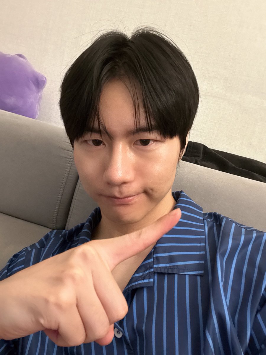 alice__0112's tweet photo. 이시간에도 옙부면 오쩌자는건데에.. 😗😗😗 https://t.co/W6QK715fPP