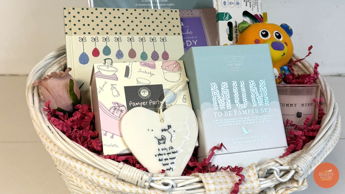 BasketsGalore's tweet photo. Today's Gift Basket Of The Day was the "Perfectly Pregnant Gifts" 🌸 

https://t.co/u1BkpnetAC

Follow &amp; RT to enter #prize draw to #win a Gift Basket. More info via our blog. 

#giftbasketoftheday #gifts #competition #giftbasketsrule #pregnancygift https://t.co/2WrAaMUnic