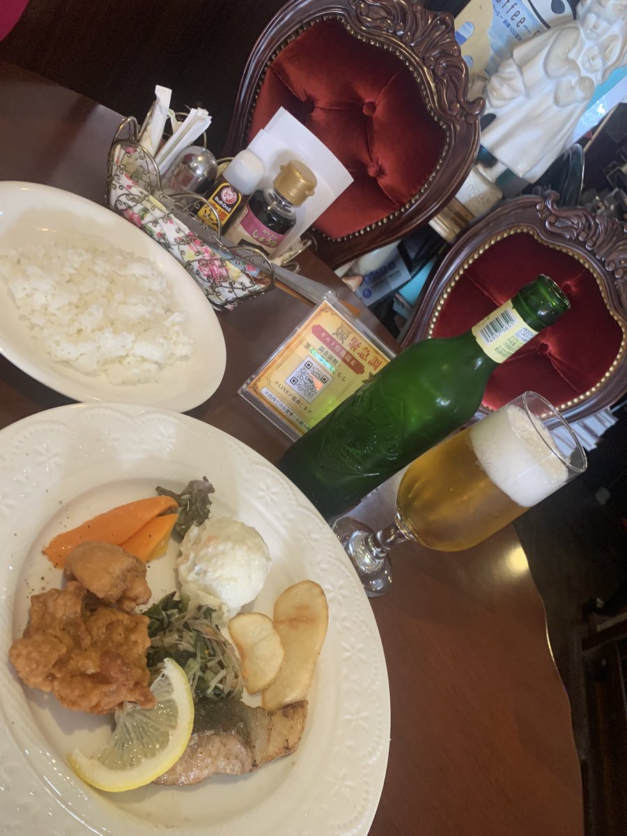 mayo_innocent's tweet photo. ①珈琲舎テル・ムンド

緊急調査してきました‼️
お昼から飲むハートランドビールは最高🍺

引き続き調査していきます🫡

#くまダン #熊本迷宮 https://t.co/dYPITewF5l