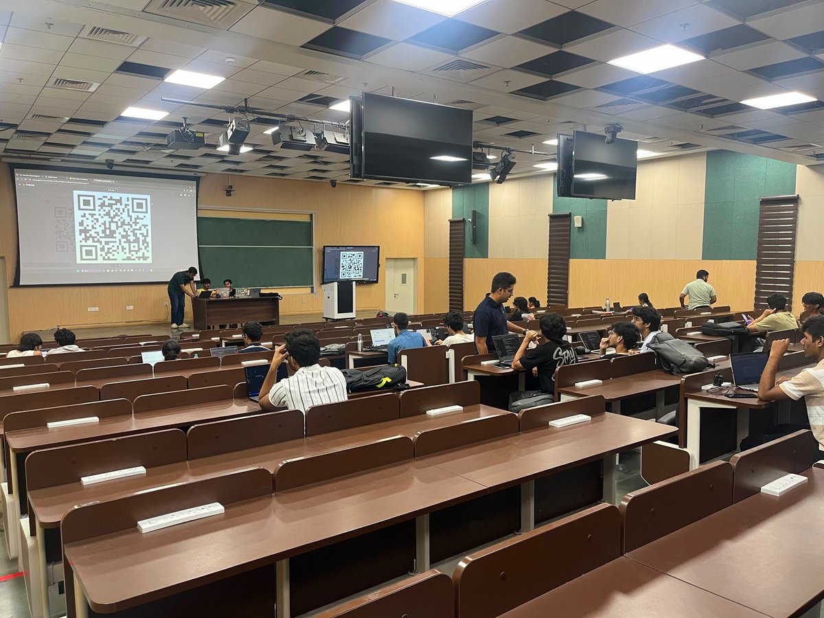 BlocSocIITR's tweet photo. Road to Devcon 2026, that’s a wrap. 🛣️

Blockchain Society IIT Roorkee just hosted our campus edition of the Ethereum Foundation’s Road to Devcon initiative: a 12-hour hackathon leading up to Devcon in Mumbai, backed by @EFDevcon and @geodelabs.

🧵 https://t.co/Eor1TOLJrd