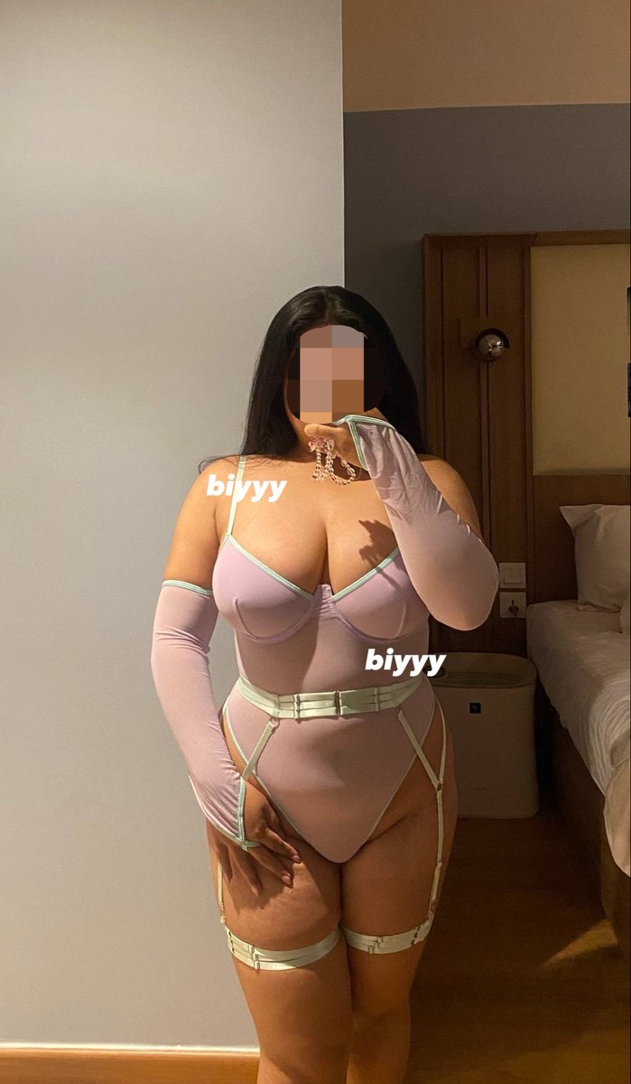 urbbicis's tweet photo. dari ketiga lingerie dangdut ini, mana yang paling kamu suka? 🖤🩵💜 https://t.co/Mi3sABdz8P