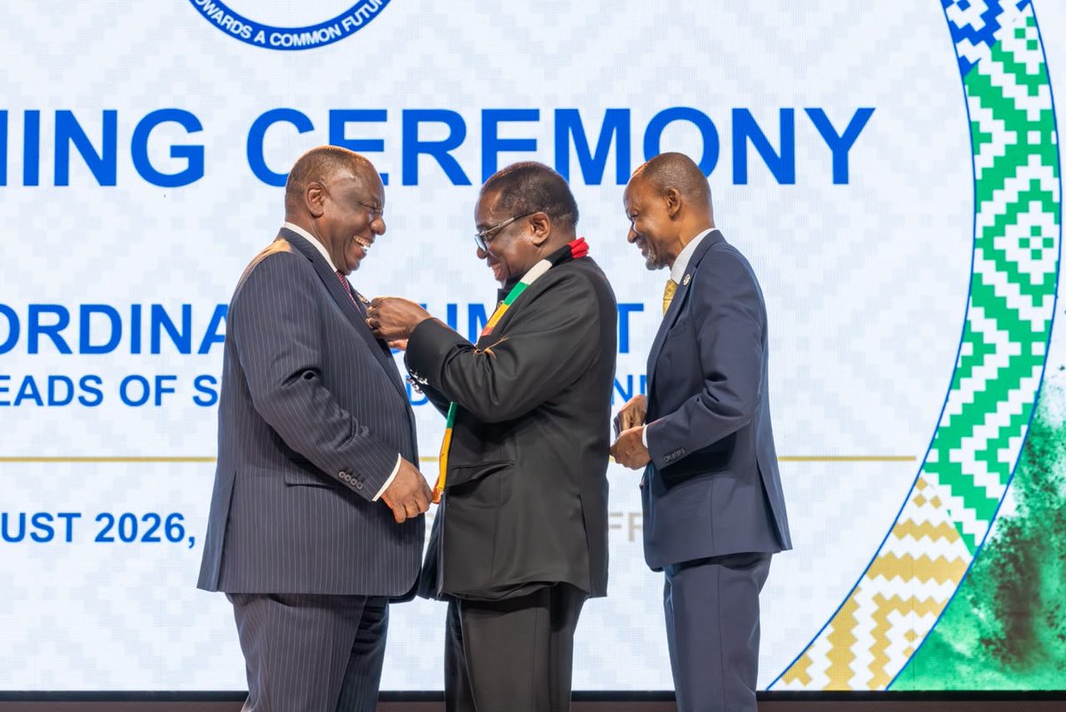 SADC_News's tweet photo. 𝗖𝗢𝗠𝗠𝗨𝗡𝗜𝗤𝗨𝗘́ 𝗢𝗙 𝗧𝗛𝗘 𝟰𝟲𝗧𝗛 𝗢𝗥𝗗𝗜𝗡𝗔𝗥𝗬 𝗦𝗨𝗠𝗠𝗜𝗧 𝗢𝗙 𝗦𝗔𝗗𝗖 𝗛𝗘𝗔𝗗𝗦 𝗢𝗙 𝗦𝗧𝗔𝗧𝗘 𝗔𝗡𝗗 𝗚𝗢𝗩𝗘𝗥𝗡𝗠𝗘𝗡𝗧  - 𝟭𝟳𝘁𝗵 𝗔𝗨𝗚𝗨𝗦𝗧 𝟮𝟬𝟮𝟲

The 46th Ordinary Summit of the Heads of State and Government of #SADC was held on 17 August 2026 in Durban, Republic of South Africa, under the Chairmanship of His Excellency Mr Matamela Cyril Ramaphosa, President of the Republic of South Africa. 

The Summit brought together SADC Heads of State and Government to deliberate on key regional priorities and reaffirm their commitment to advancing regional integration, peace, security, sustainable development and shared prosperity in Southern Africa. Read the full Summit Communiqué:

Read the full Summit Communiqué on the SADC Website: 
https://t.co/qHJQXdPVOT

French language: https://t.co/sNYybu69ec

@EliasMagosi @sardcnet @DIRCO_ZA @AngeleMakombo
