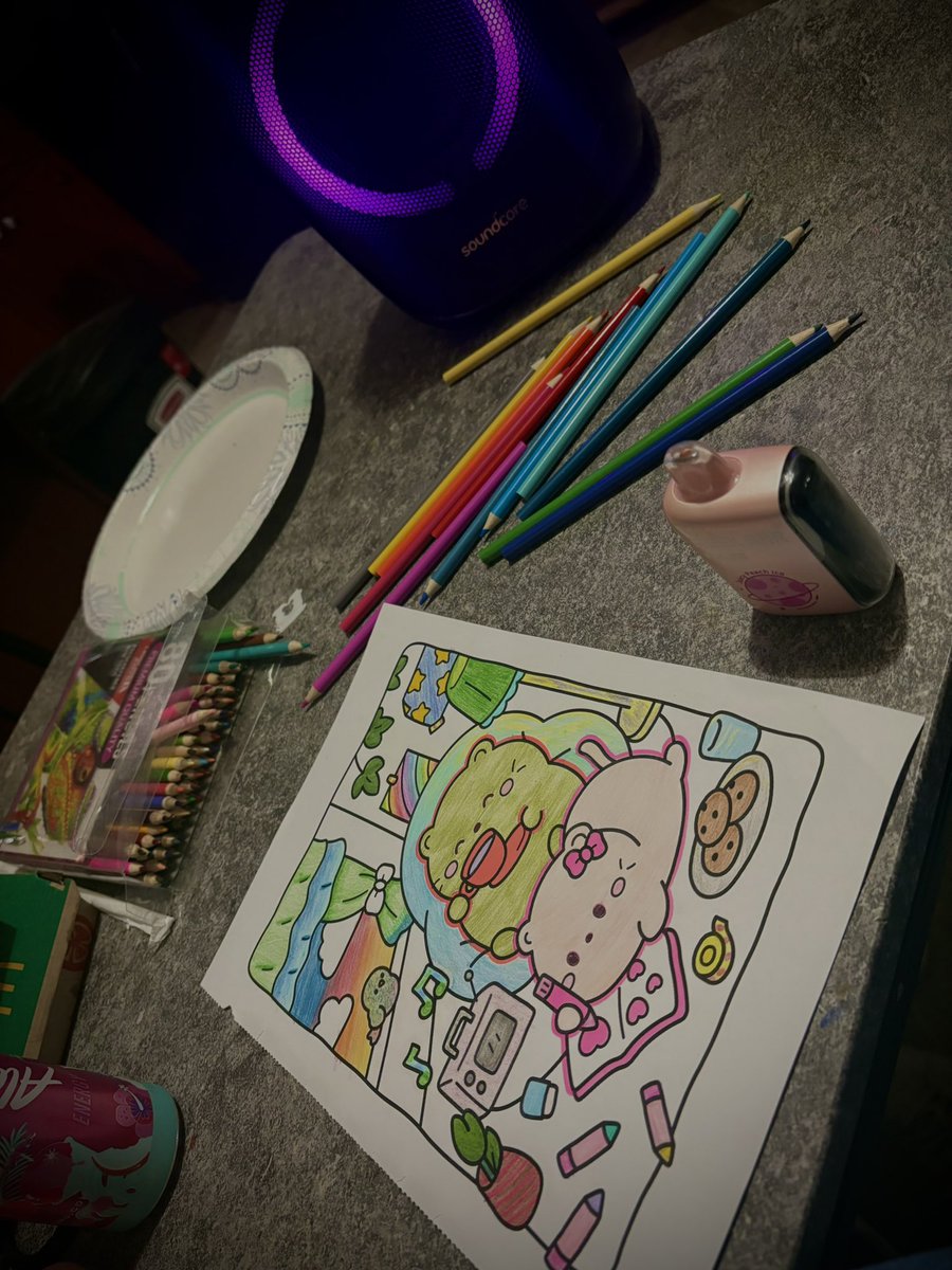 zeldacrush's tweet photo. I love coloring https://t.co/yV9peqV583