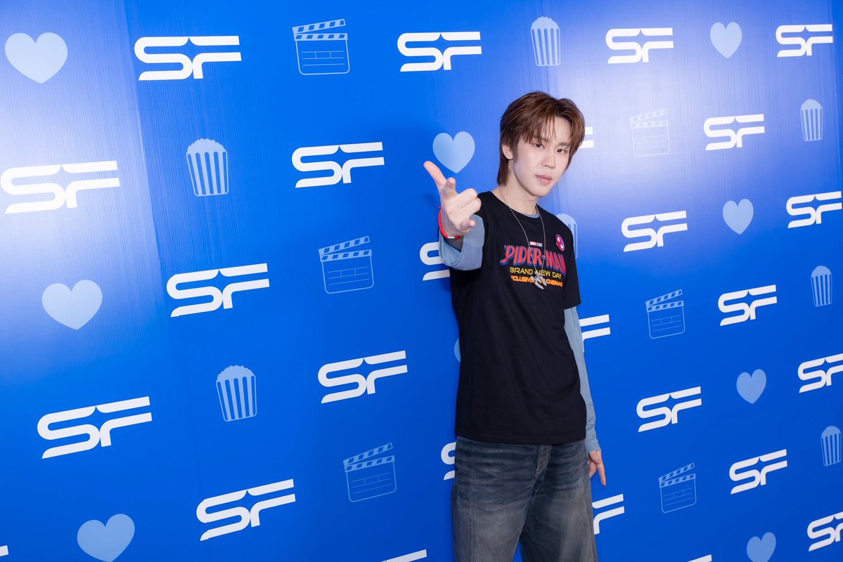 WeLoveSF's tweet photo. 🕷🕸ป่วนเกินเบอร์! ไปกับแก๊งอันตราย
พบกับ NANI, PREM, NEONA, PAODY
ในรอบพิเศษ #SFFriendsScreening 
Spider-Man: Brand New Day
ที่ SFW เซ็นทรัล��วิลด์ โรงภาพยนตร์ WORLD MAX CINEMA

📸ผู้โชคดีสามารถดาวน์โหลดภาพ GROUP PHOTO ได้ตั้งแต่วันนี้ - 24 ส.ค. 69
คลิกดาวน์โหลดภาพที่ 👉 https://t.co/QoBqxMEgVF

นโยบายข้อมูลส่วนบุคคลเพื่อการประชาสัมพันธ์
��องบริษัท ฯ 👉 https://t.co/0r6bllYIvm

เงื่อนไขเป็นไปตามที่บริษัทฯ กำหนด

NANINEONA PREMPAODY X SPIDEY
#hirunkit_ #prem_space #NEONA #PAODY
#SFxNaniNeona #SFxPremPaody
#SFxSpiderman
#ดูSpidermanที่SF
#SFgenCinema
#SFcinema 🍿❤