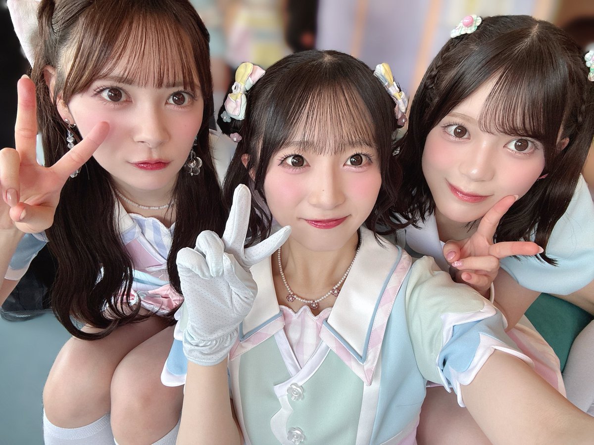 yunachan_akb48's tweet photo. テレビ東京『プレミアMelodiX!』
ありがとうございました🤍

このシングルはやっぱりクラゲヘアがお気に入りです🪼🫧

この衣装可愛すぎるから写真たくさん撮ったよ〜🫶🏻
 #AKBが好きish https://t.co/m3EoHA4U7l