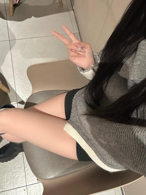 d_caralyn's tweet photo. マジ募！！今日、会える人いません？

#兵庫 https://t.co/bVkxAxHoK7